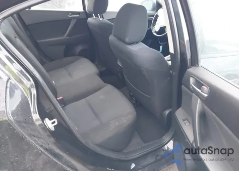 2010 Mazda Mazda3 I Touring z USA, uszkodzony, nr VIN JM1BL1SGXA1325475